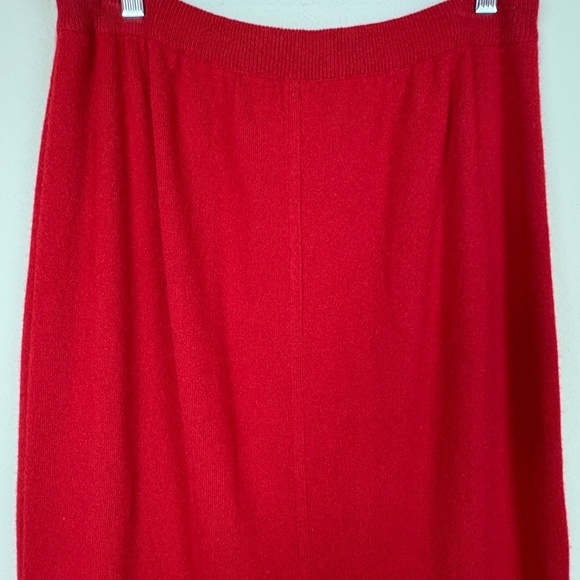 Chanel Vintage 90s Red 100% Cashmere Knit High Waisted Pencil Skirt - Picture 5 of 9